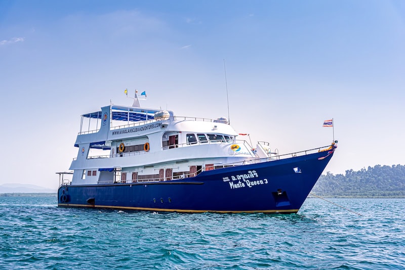 Boat Image