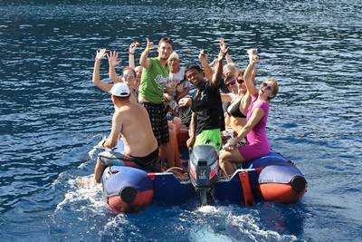 Heading to Similan view point